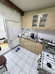 Apartament cu 3 camere  | Etaj intermediar | Calea Aradului | Oradea - Poză 3