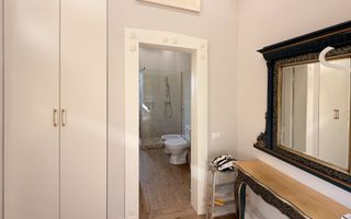 Apartament  modern cu 2 camere in cladire istorica– Zona Sinaia - Poză 17