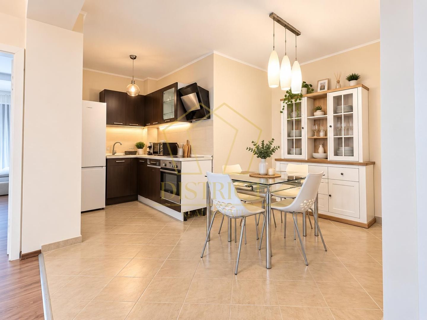 Apartament la casa cu 3 camere | Olimpia Stadion - Poză 4
