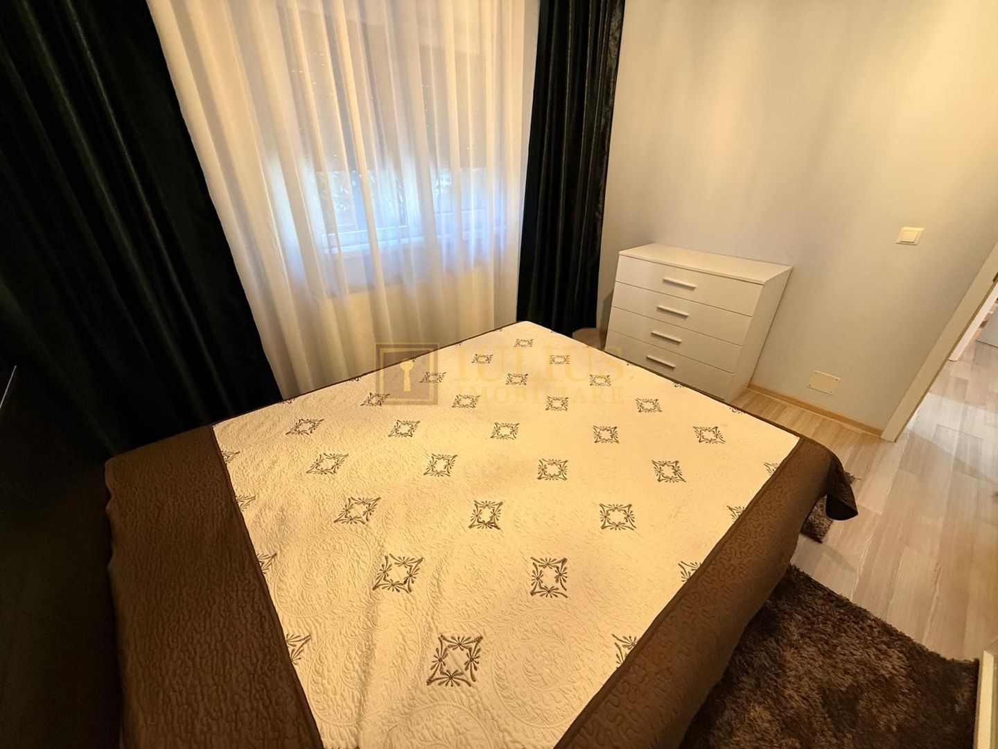 2 camere, Braytim, loc de parcare interioara cu poarta, gradina 10 mp, terasa - Poză 7