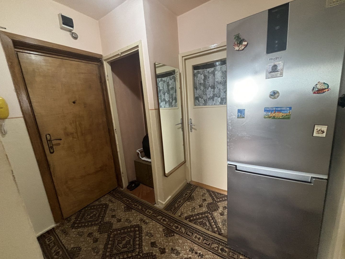 Decomandat in zona Dambovita - Poză 7