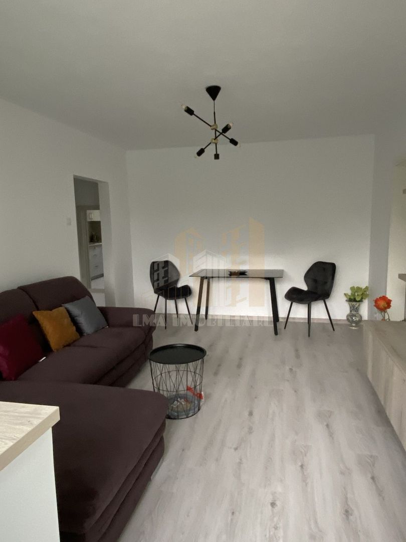Apartament 2 camere renovat Astra Brasov - Poză 5