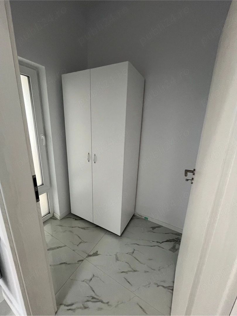 Apartament 1 camera, 2 locuri parcare, bucatarie separata, camera depozitare, balcon - Poză 9
