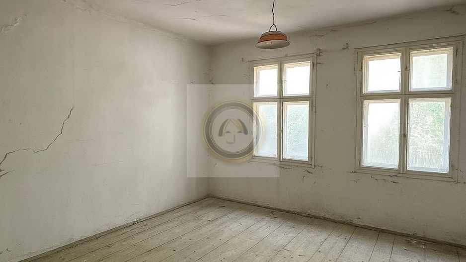 Teren și casă de vânzare în Miercurea Ciuc, zona L1u (strada Leliceni) - Poză 4