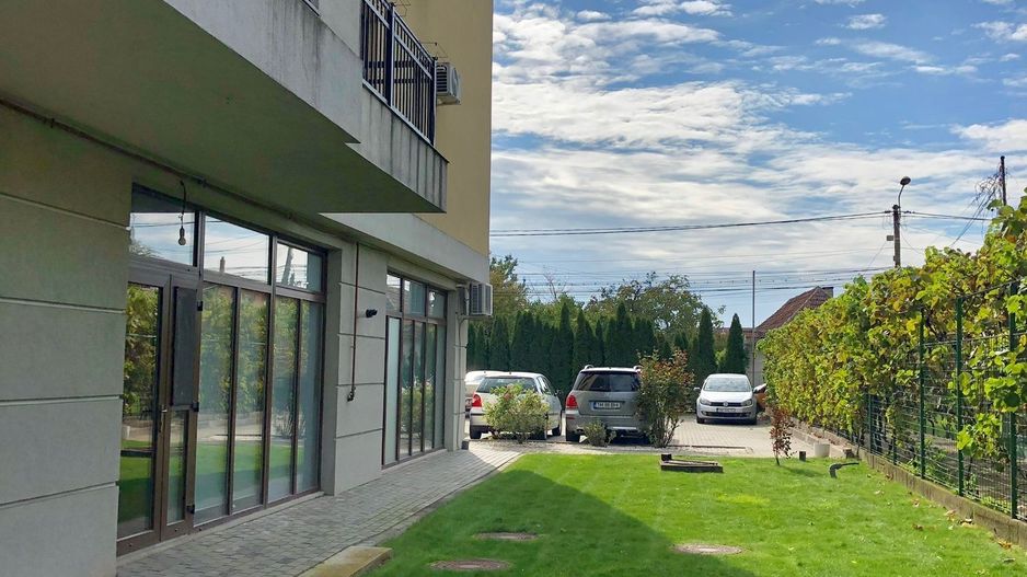 Aradului 2 Camere 53mp | Etajul 1/3 Bloc Nou cu Lift - Parcare Privata - Poză 11