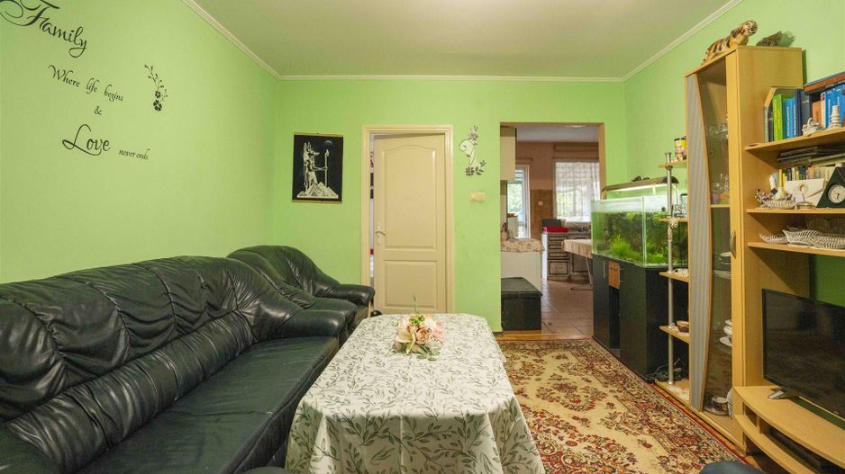 Casa cu 4 camere Santion - Poză 6