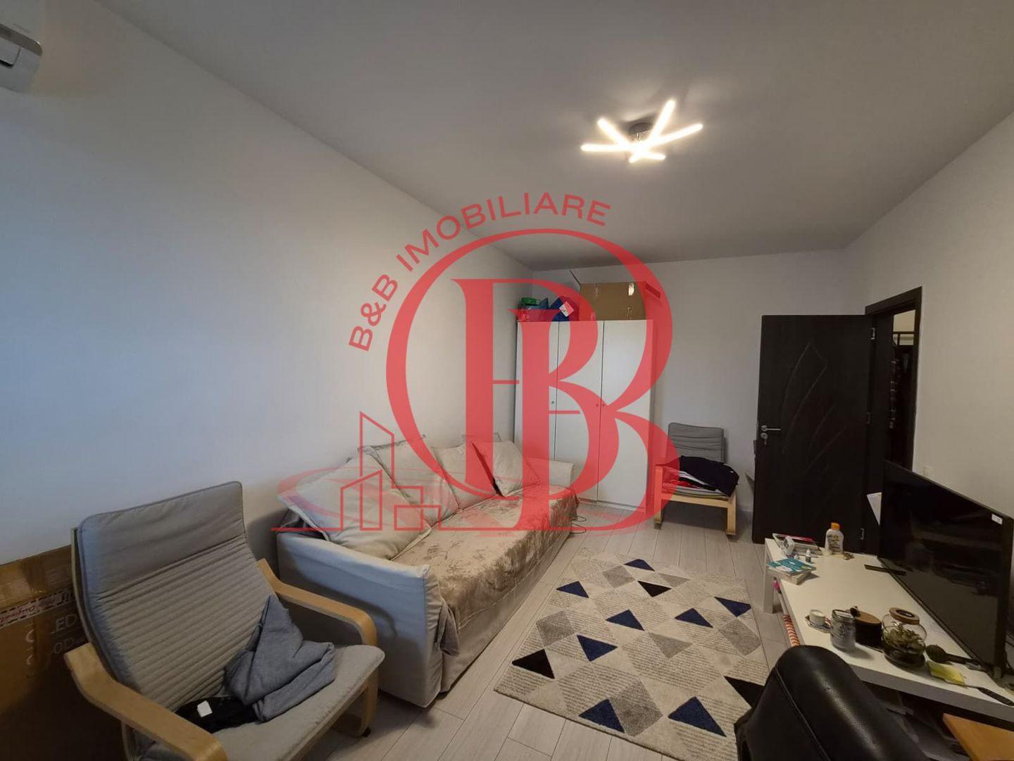 Apartament 2 camere 12 min Metrou Teclu Mobilat Utilat - Poză 3