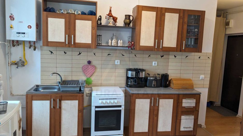 Garsoniera moderna 38 mp utili la parter  loc de parcare in Selimbar - Poză 2