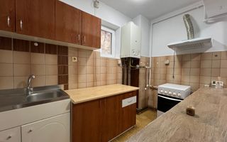 Piata Unirii; dormitor +birou;parcare privata si boxa (centrala proprie si ctr.) - Poză 19