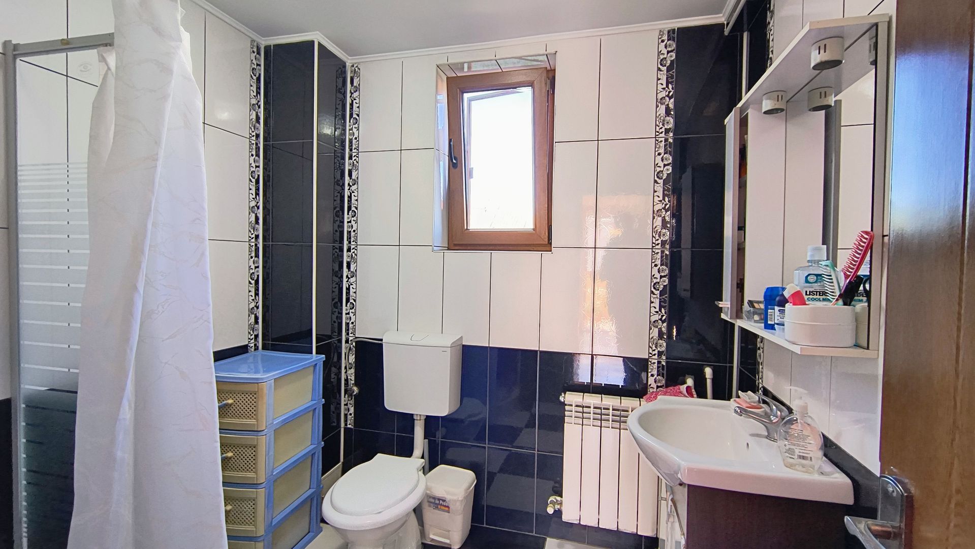 Năvodari | Casă spațioasă cu teren mare - Poză 10