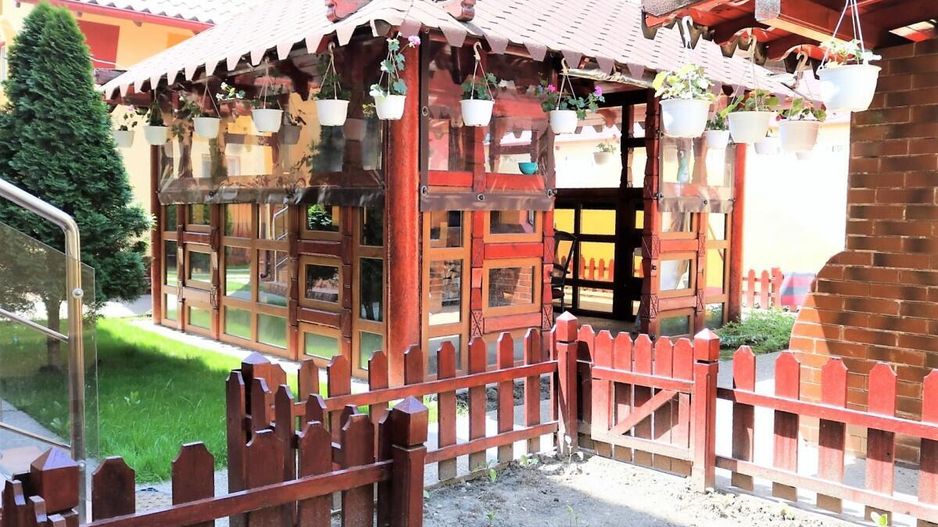 Mamaia Nord - Langa Mare, pensiune la cheie, 11 camere, 9 bai! - Poză 6