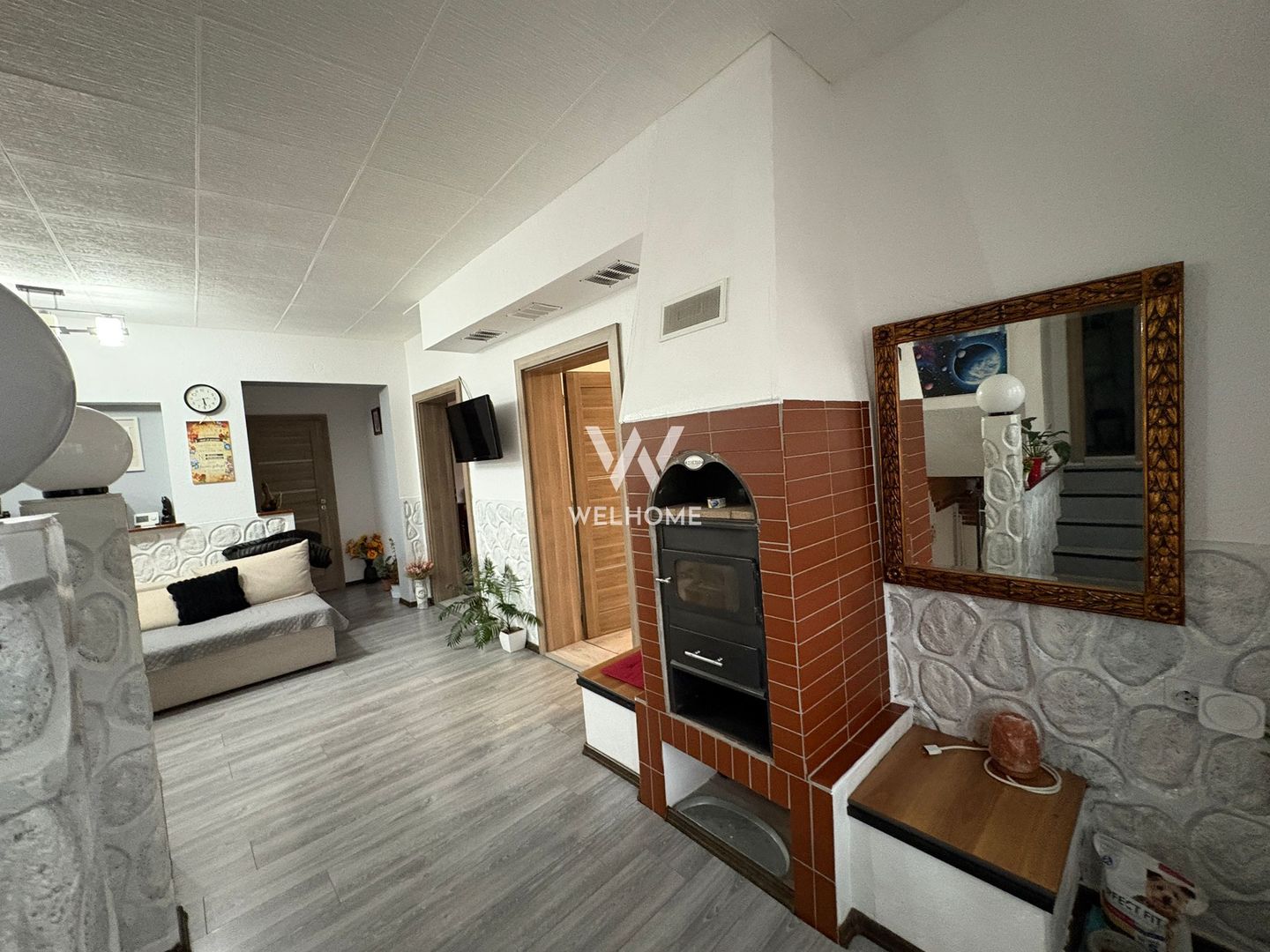Casa tip duplex - 4 camere, balcon si curte proprie - Zona Lazaret - Poză 4