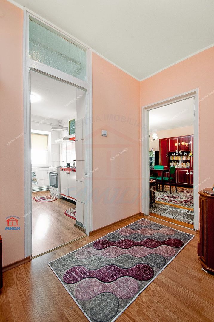 Vand/schimb apartament 4 camere, Micro 17, 98 mp, 120.000 EURO - Poză 15