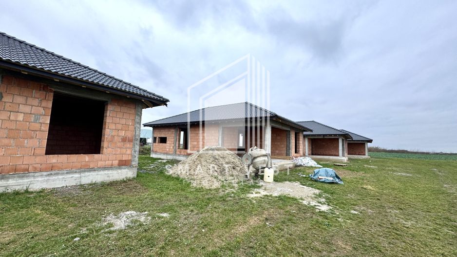 Casa in rosu tip mediteranean | 120 mp | Zona Vetis - Poză 14