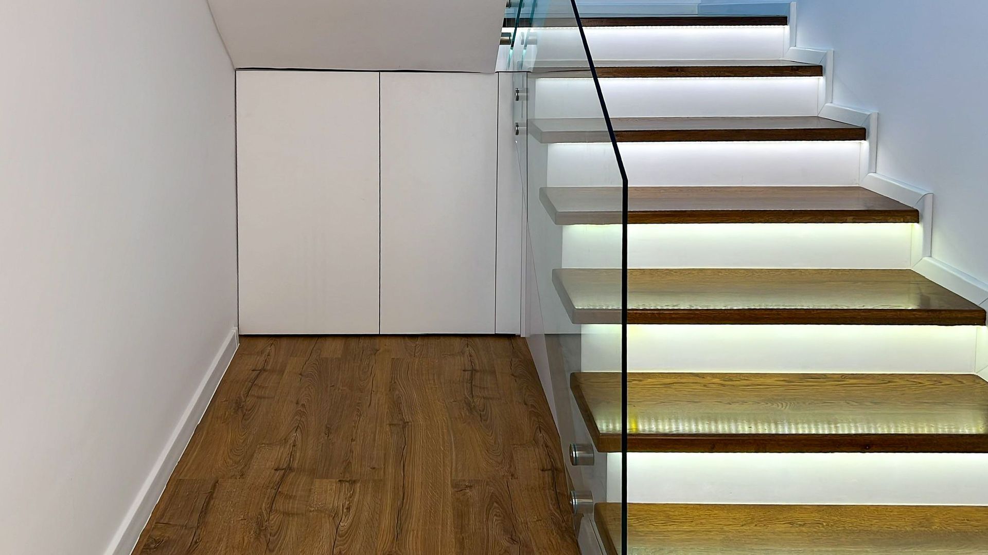 Vilă individuală premium SMART de vânzare. |  Lângă pădure și parc - Poză 12