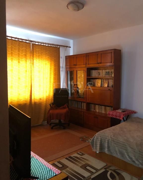 Casa individuala in apropiere de aeroport - Poză 4