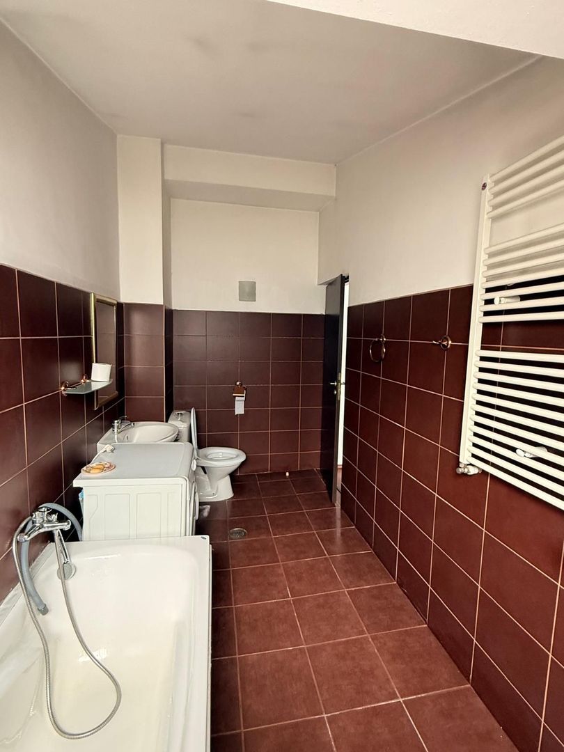 Studio modern 46 mp | Mobilat complet | Parcare subterană inclusă - Poză 12