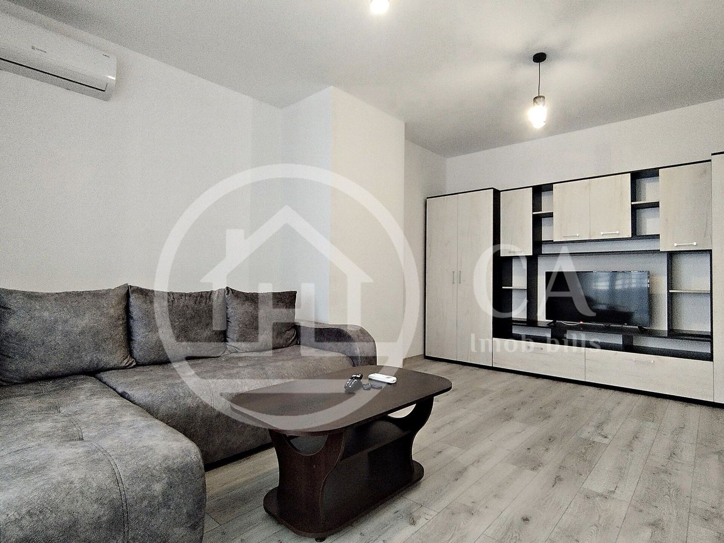 Apartament de inchiriat cu 2 camere in zona Nufarul, Oradea - Poză 1