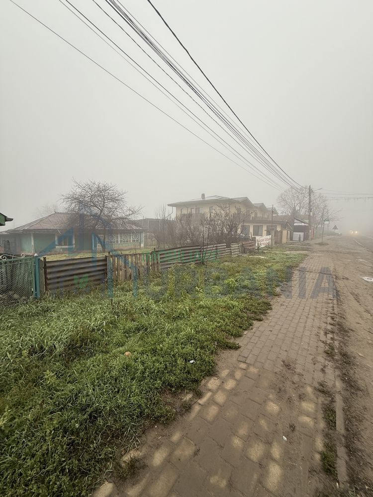 Popricani la strada 2200 mp de vanzare/ închiriat - Poză 3