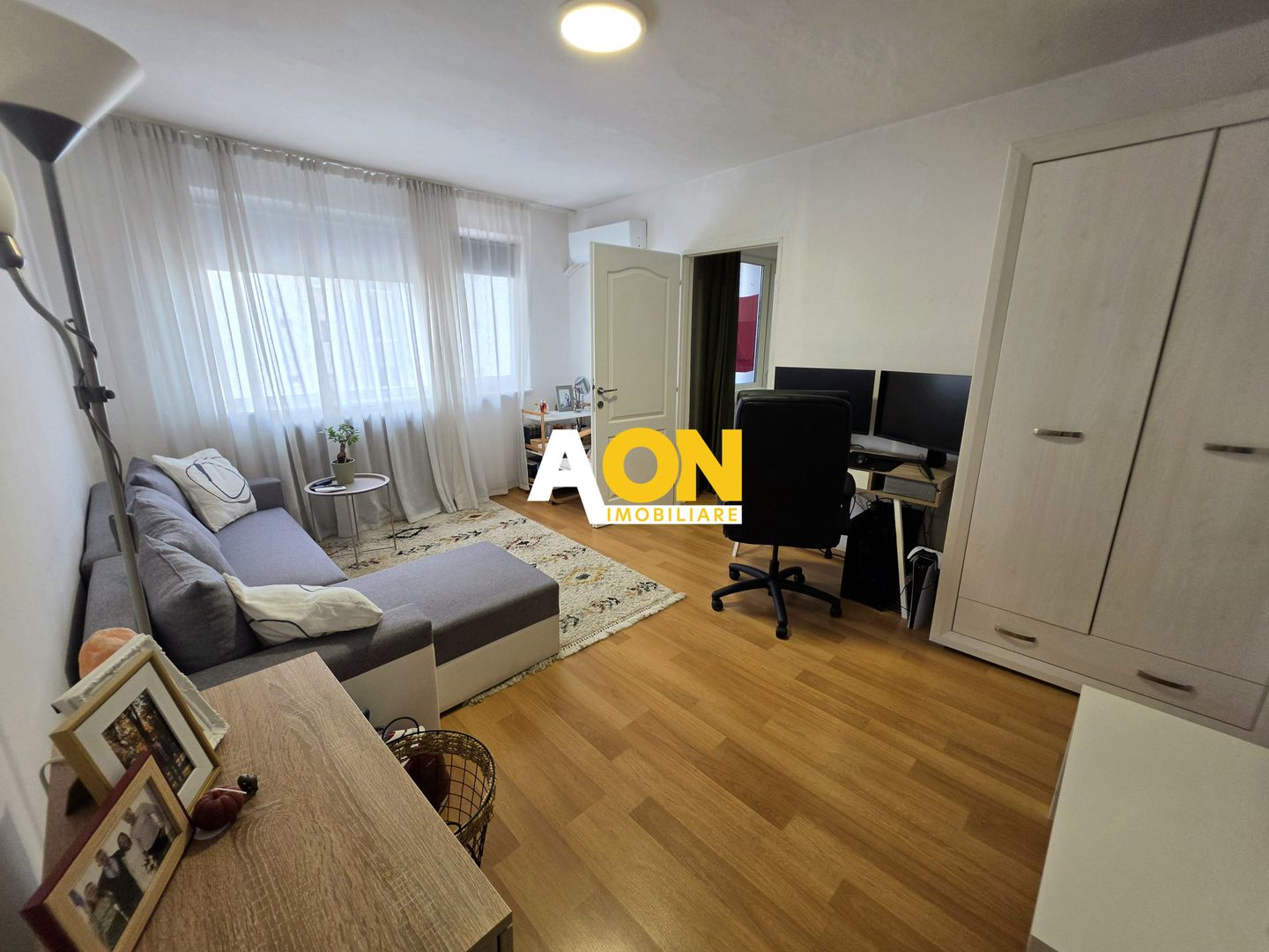 Apartament 2 Camere, Zona Cetate, Complet Mobilat - Poză 1