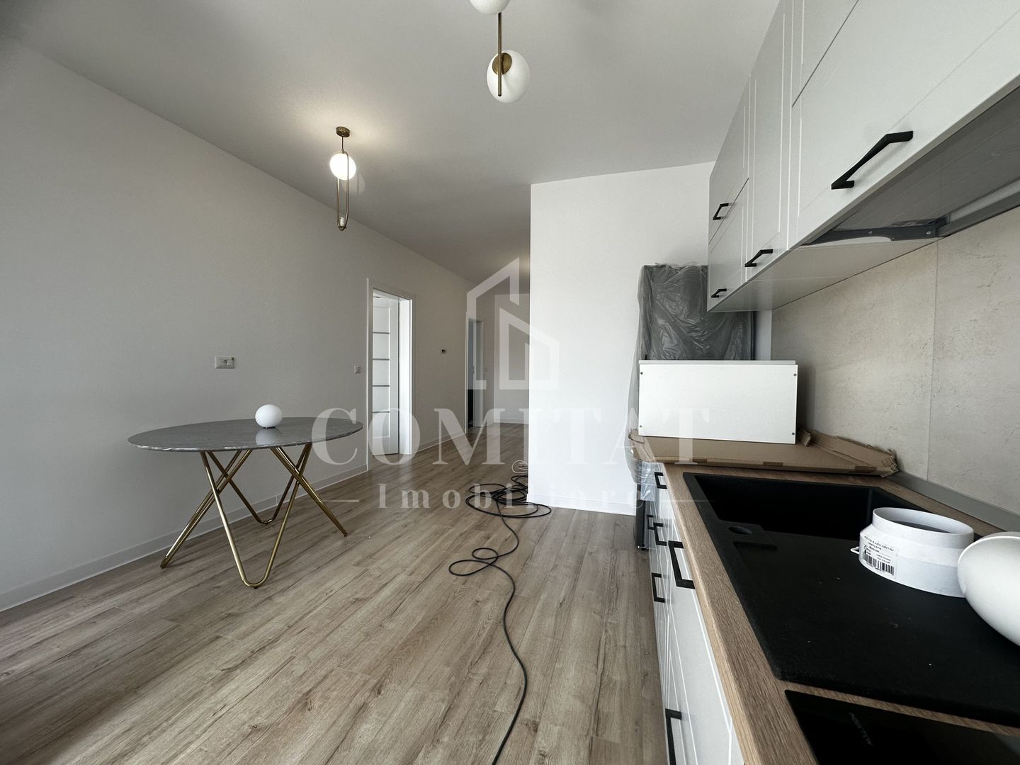 Apartament la cheie | Loc de parcare | Ansamblul Columna Residence - Poză 4