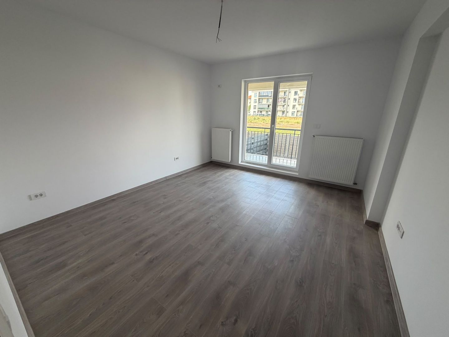AP. 2 CAMERE - GRADINA PROPRIE 60 MP, BLOC FINALIZAT, PARCARE, COMS 0% - Poză 23