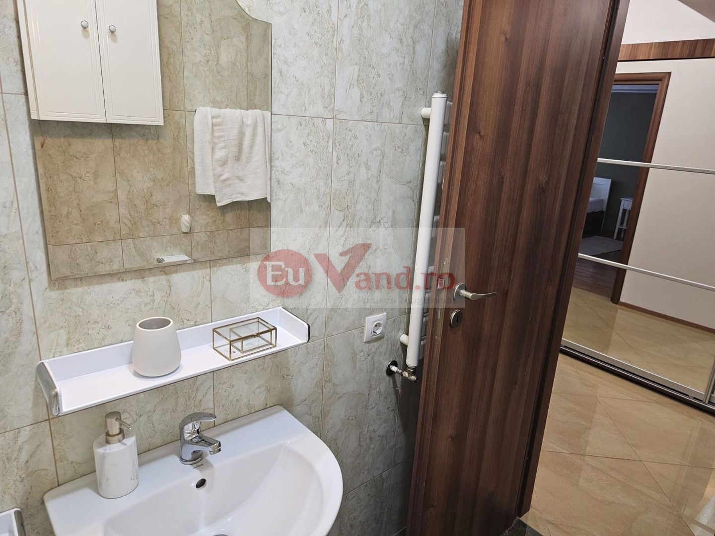 De inchiriat o camera Italian Residence, etaj 9/12, 420 euro - Poză 19