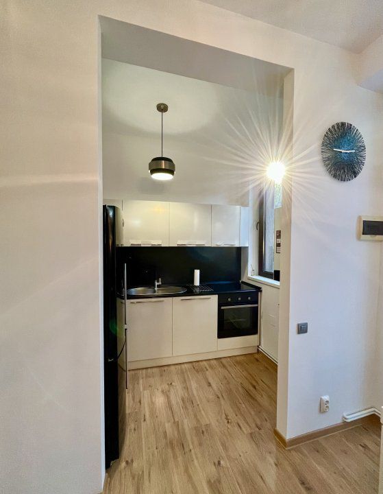 Unirii zona Marriott, Casa/Vila P+1+curte, Comercial sau Rezidential - Poză 6