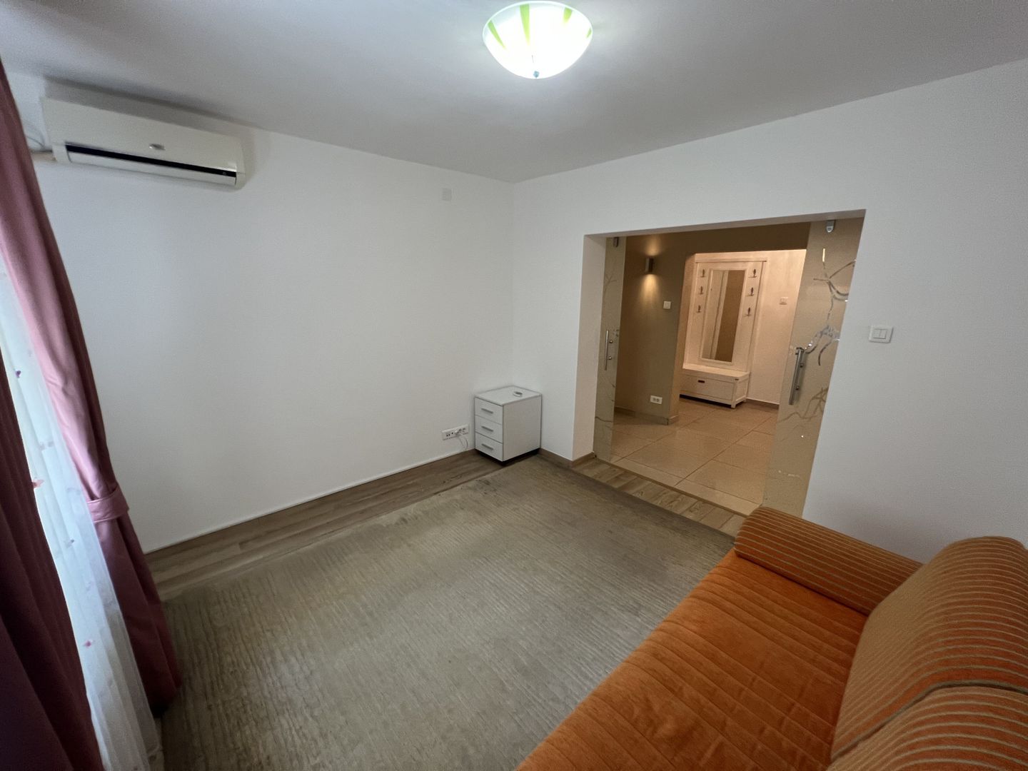Apartament Lux 4 camere metrou loc parcare - Poză 12