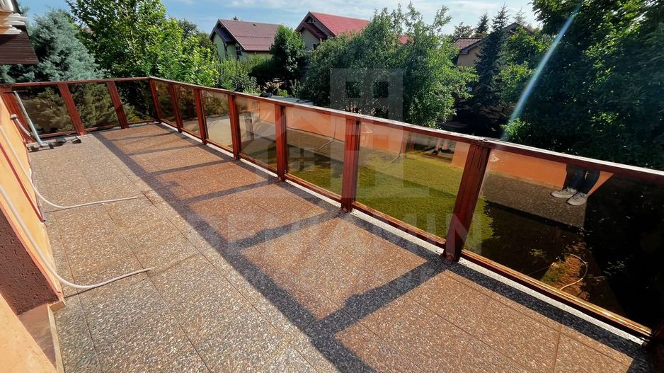 Casa Moderna P+M-220mp-6 Camere-Toate Utilitatile-An 2010-Zona Ford - Poză 8
