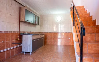 Casă de vânzare – 181 mp, 3 apartamente, 9 camere – București - Poză 28