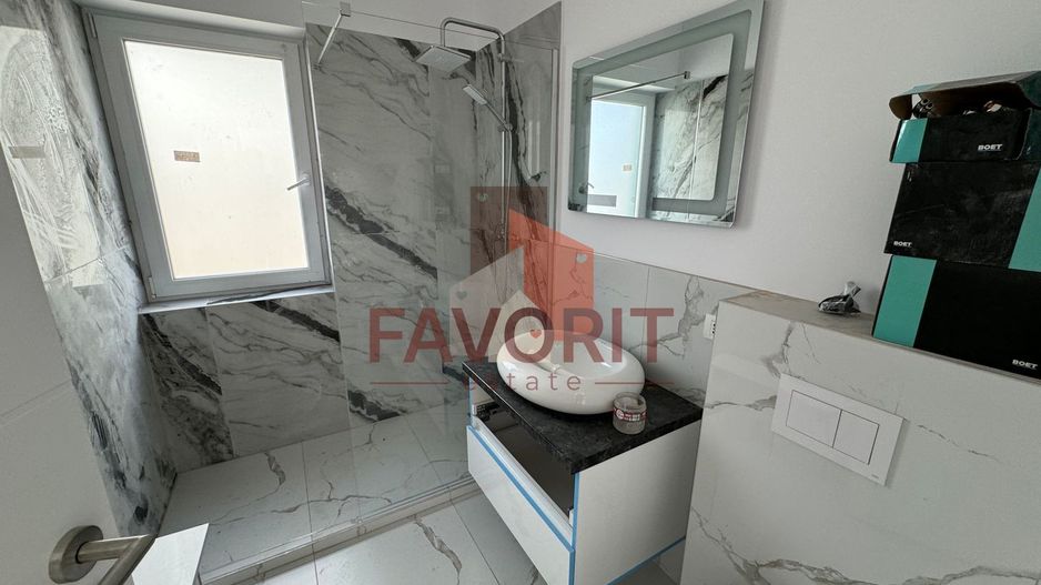 Compartimentare eficienta. Terasa generoasa. Disponibil imediat - Poză 14