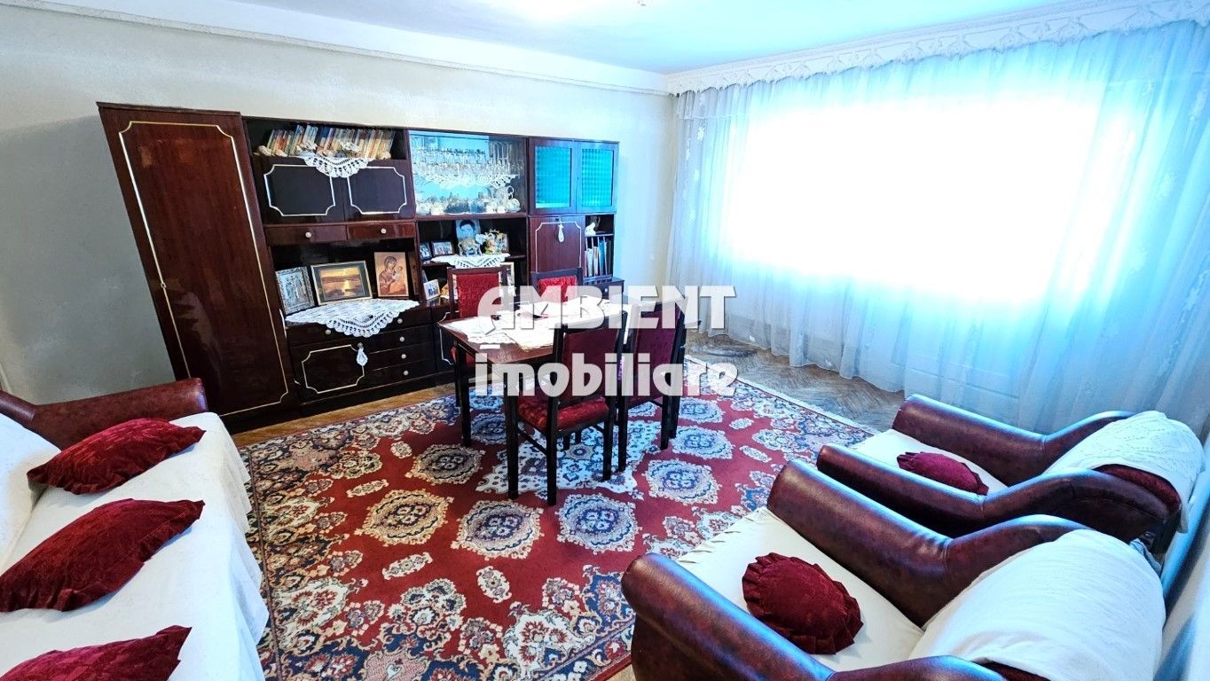 Apartament cu 3 camere, 94 mp, zona TRAIAN - PRIMARIE; - Poză 7