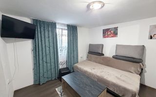 Casă de vânzare în Strunga, județul Iași - 2 camere, teren 1756 mp - Poză 3