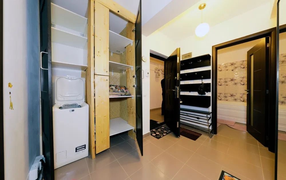 AP. 3 CAMERE MILITARI, OPEN-SPACE, BLOC NOU, CENTRALA, MOBILAT MODERN - Poză 5