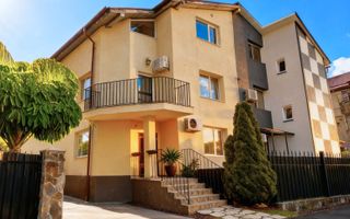 Vila D+P+1+M,Otopeni,300 mpu,ultracentral - Poză 2