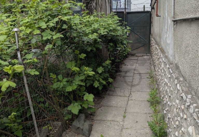 casa de inchiriat str Budiului -oportunitate excelenta pentru investie - Poză 3