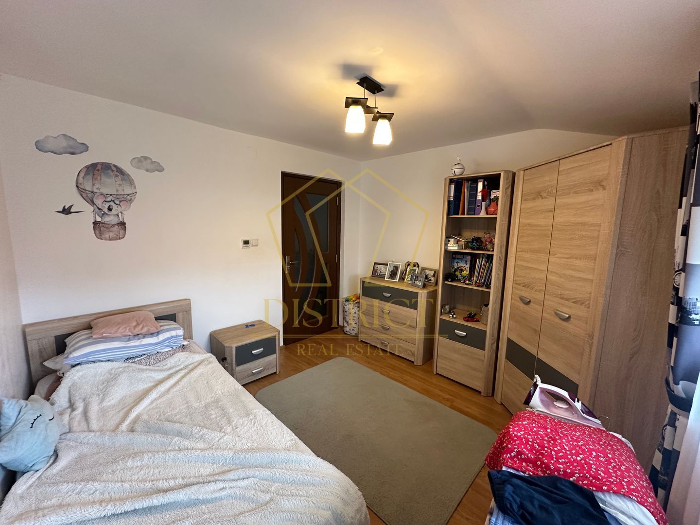 Duplex cu 4 camere si 2 bai complet mobilat si utilat in Giroc langa Zone 2. - Poză 14