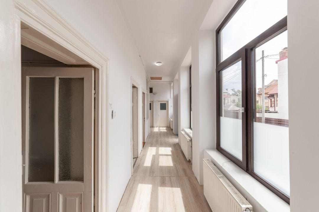 Casă interbelică ultracentrală | Bulevardul Republicii nr. 129 | - Poză 15