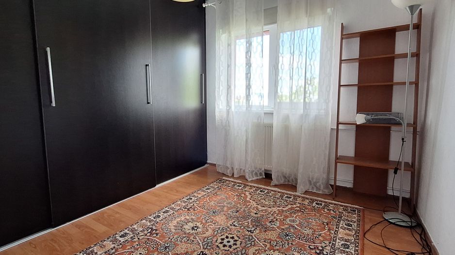 Apartament trei camere - Zona Aradului - Poză 16