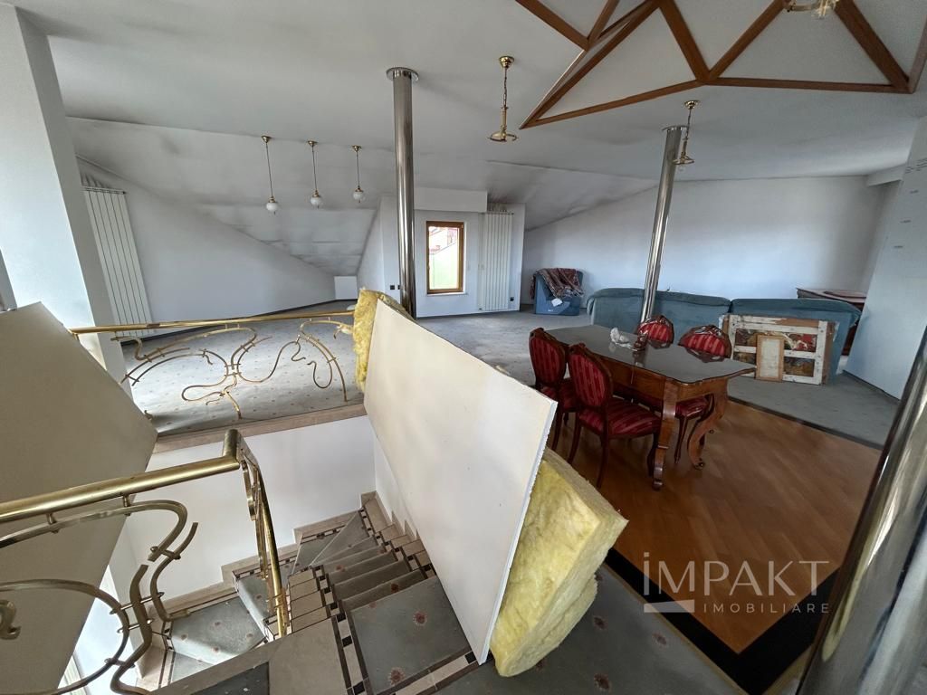 Vila individuala de lux de inchiriat, in cartier Gruia aproape de Cetatuie! - Poză 13
