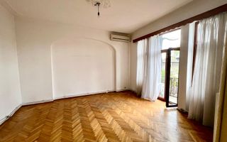 4 camere in Vila interbelica 106mp-Centrala proprie- Calea Calarasilor - Poză 5