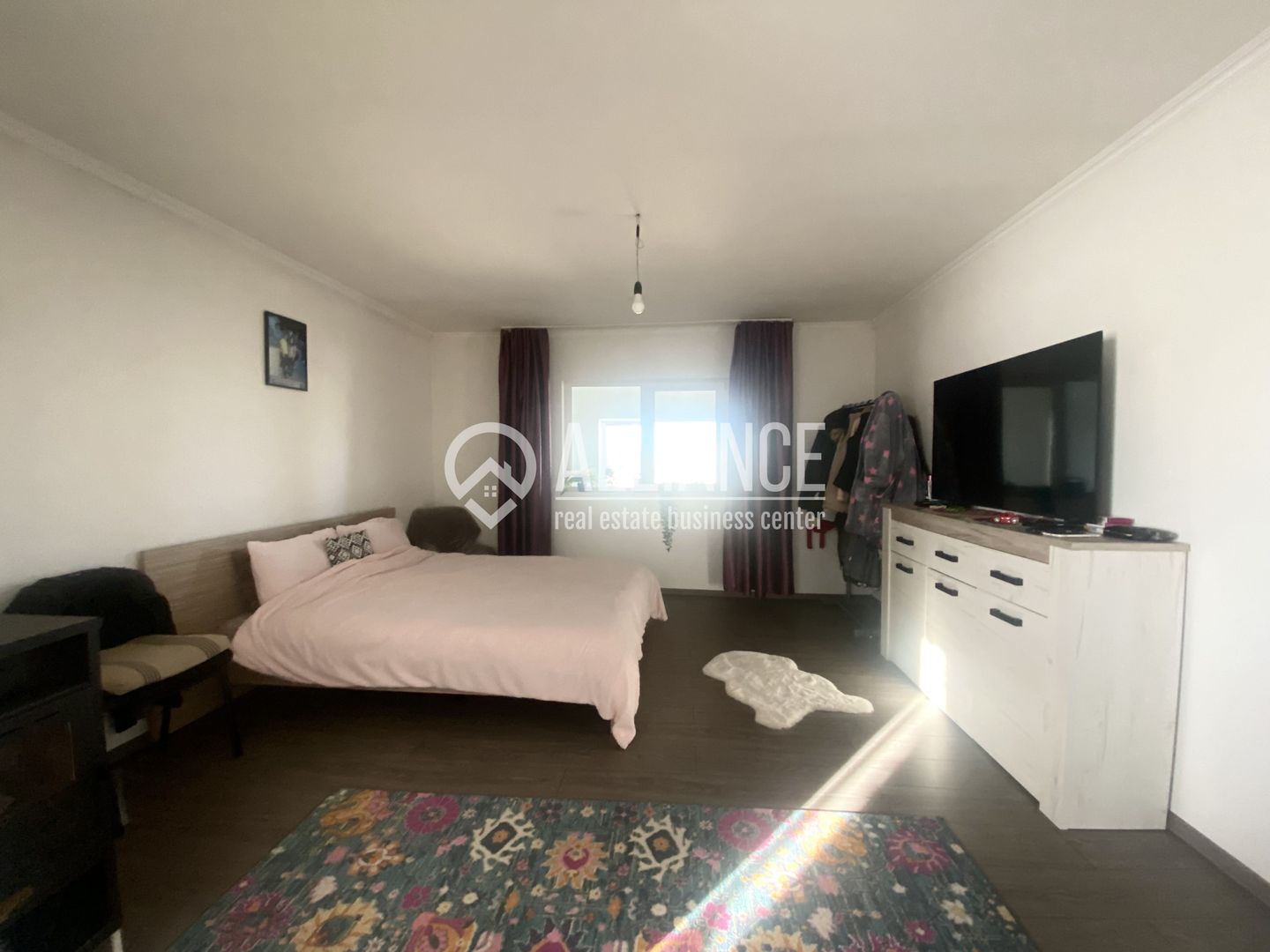 Castelu (COD 07) Casă 4 camere cu teren de 625 mp - Poză 4