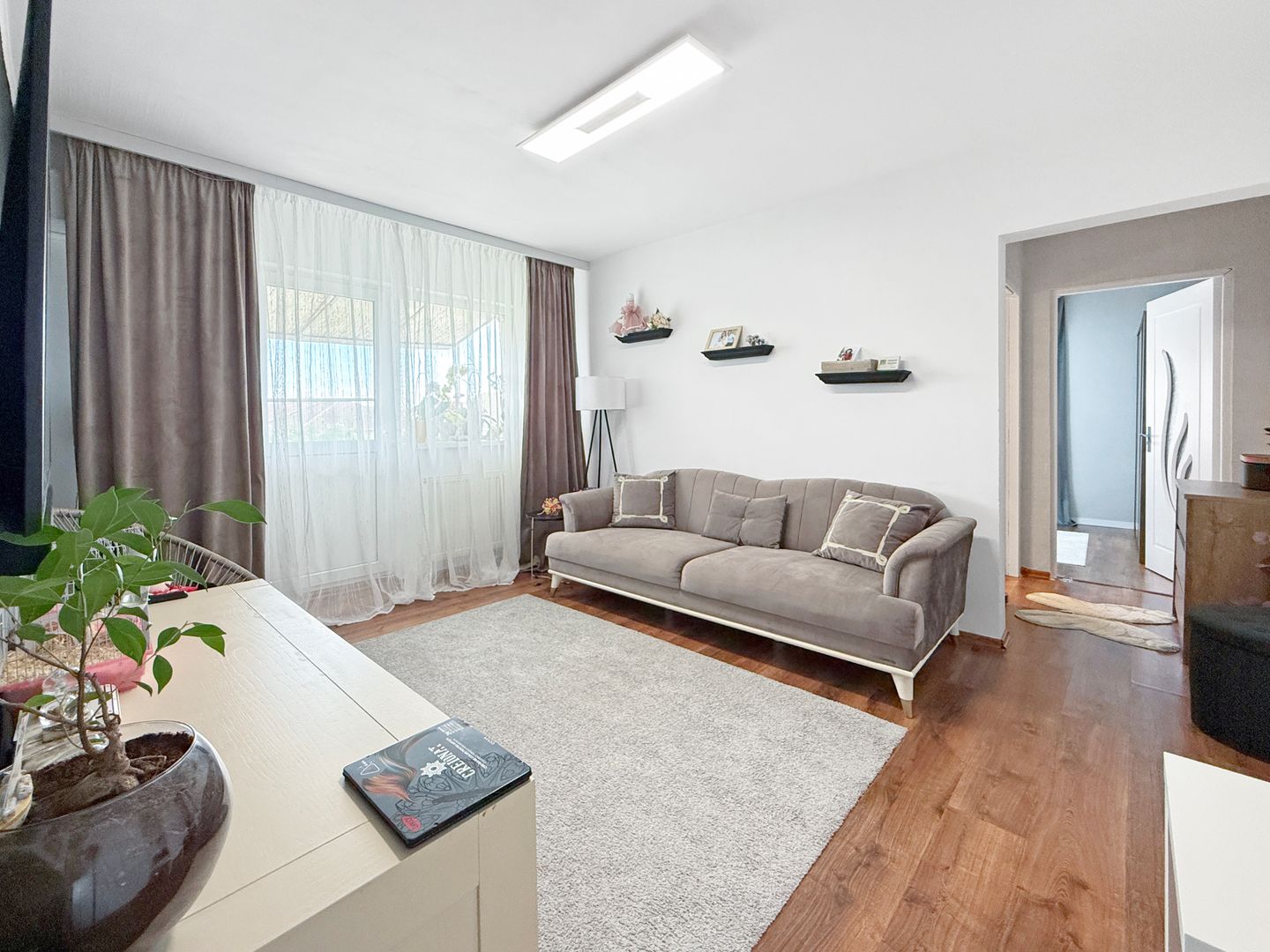 Apartament 3 camere, zona Lipovei, comision 0% - Poză 2