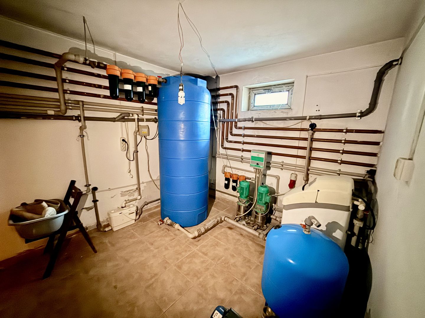 Duplex 14 camere Pantelimon Cernica 864 mp desfasurati - Poză 38