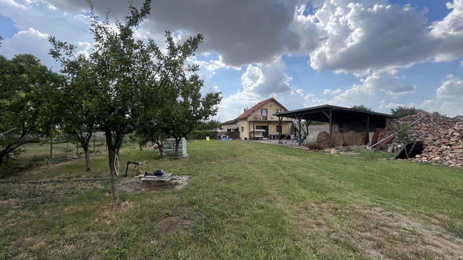 Casa Individuala Becicherecu Mic P+M,3 Camere,2 Bai,Teren 3400 mp,F.s 35m - Poză 1