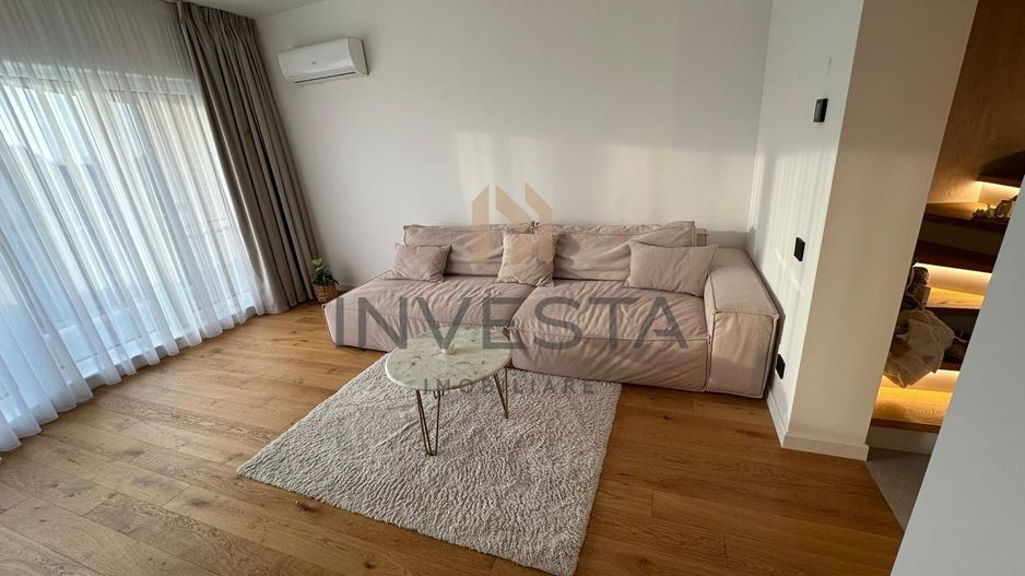 Duplex ultrafinisat panorama de vis cartier Voronet - Poză 2