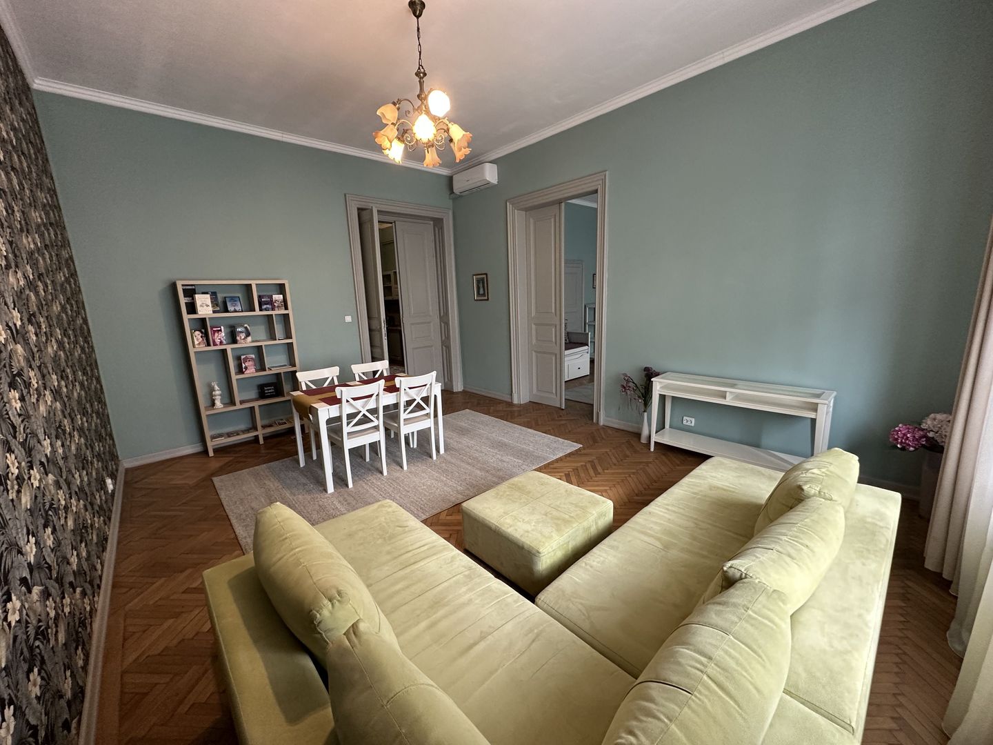 Spatiu de birouri in cladire istorica - Poză 2