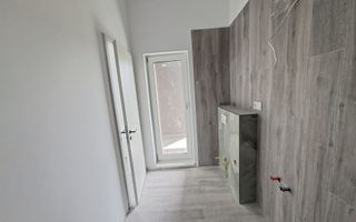 Casa premium cu teren 815 mp terasa balcon si garaj zona Selimbar - Poză 5