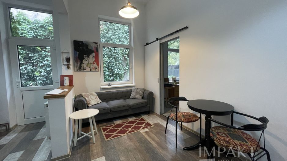 Apartament cu 3 camere, zona centrală-UMF - Poză 1